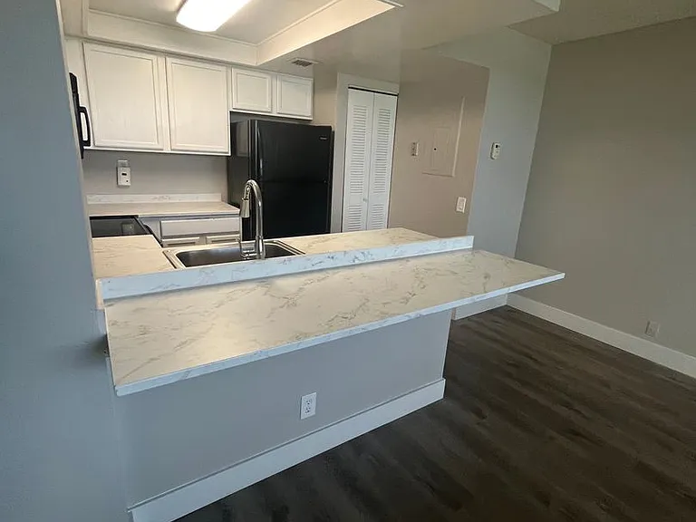 728 Executive Center Dr #211-5-211 — Photo 2