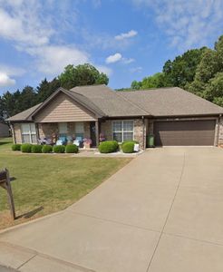 110 Windsor Dr, Muscle Shoals, AL, 35661