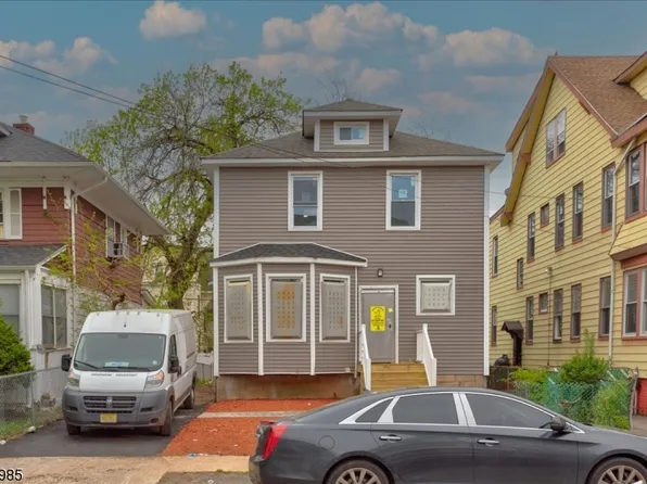 210 Custer Ave, Newark City, NJ 07112