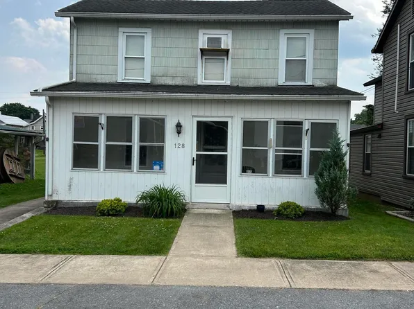 128 Center St, Montandon, PA 17850