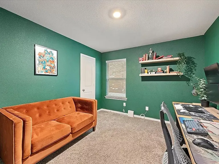 805 Fueller Dr — Photo 28