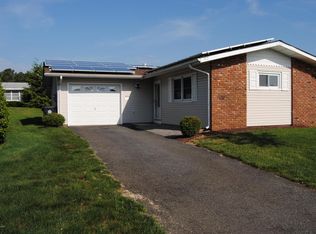 32 Sidney Ct, Brick, NJ