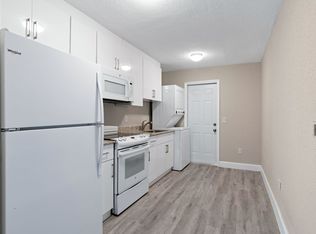 710 10th St #2, West Palm Beach, FL 33401