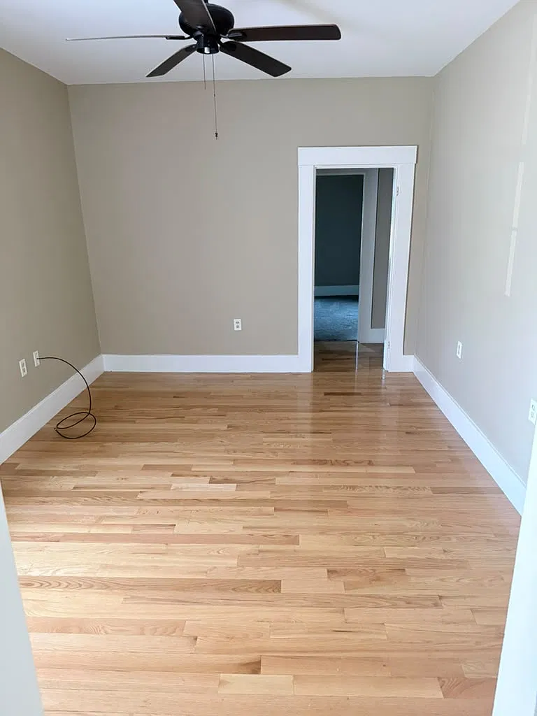 4 bed, $2,600 — Photo 4
