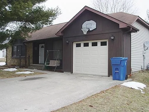 3131 S Ryan Ct photo 1