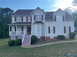 1413 Walthall Creek Dr, South Chesterfield, VA 23834