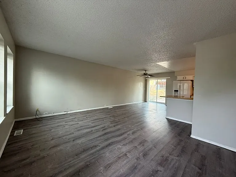 7140 Poteae Dr — Photo 2