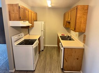 116 Berkley Rd #8, Verona, WI 53593