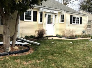 N57W5586 Sunnyside Ln UNIT 1, Cedarburg, WI 53012
