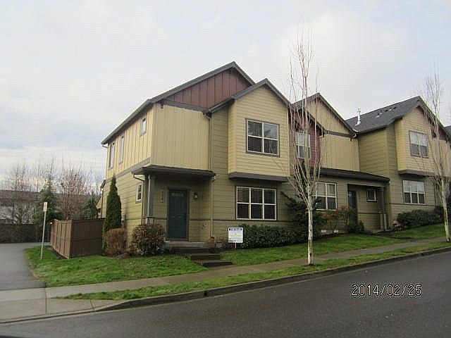 1st image of 139 NE 76th St