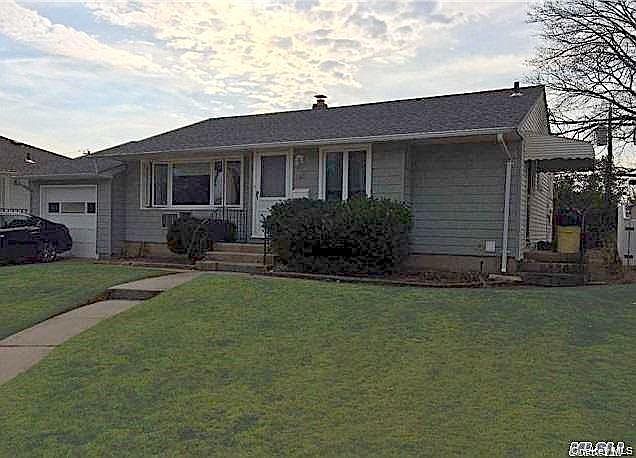1st image of 161 Dartmouth Dr