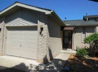 501 Morningside Dr, Midland, MI 48640