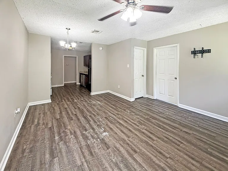 9648 El Scott Ave — Photo 3
