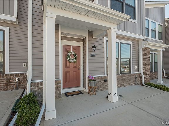 2nd image of 12217 Dutch Elm Cir
