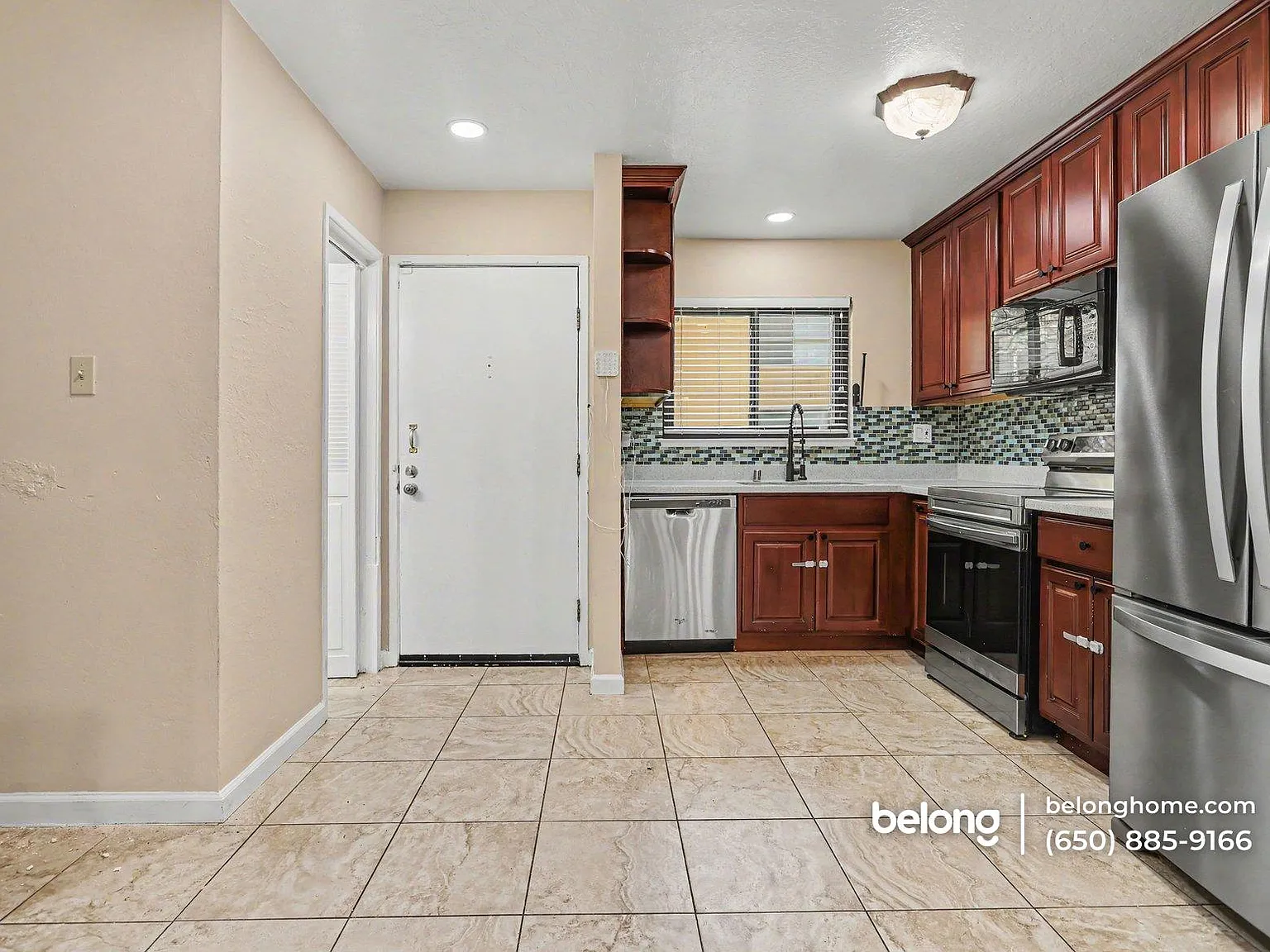 2 bed, 2.5 bath, 1230 sqft, $2,995 — Photo 2