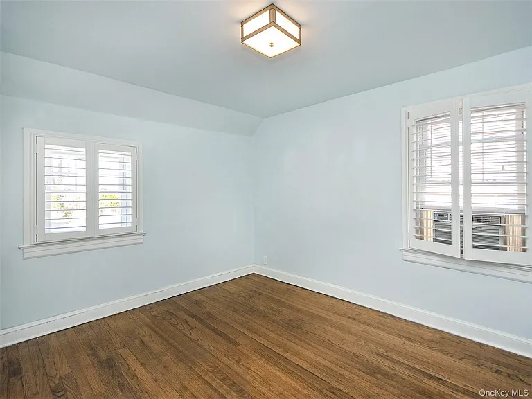 61 Locust Ave #1 — Photo 10