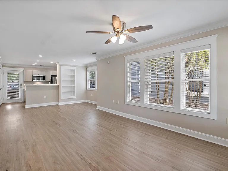1725 Harvey Mitchell Pkwy S #1112 — Photo 5