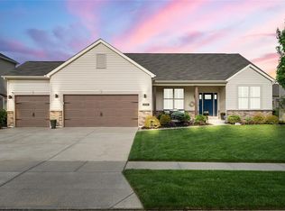 209 Oakhurst Cir, O'Fallon, MO 63368