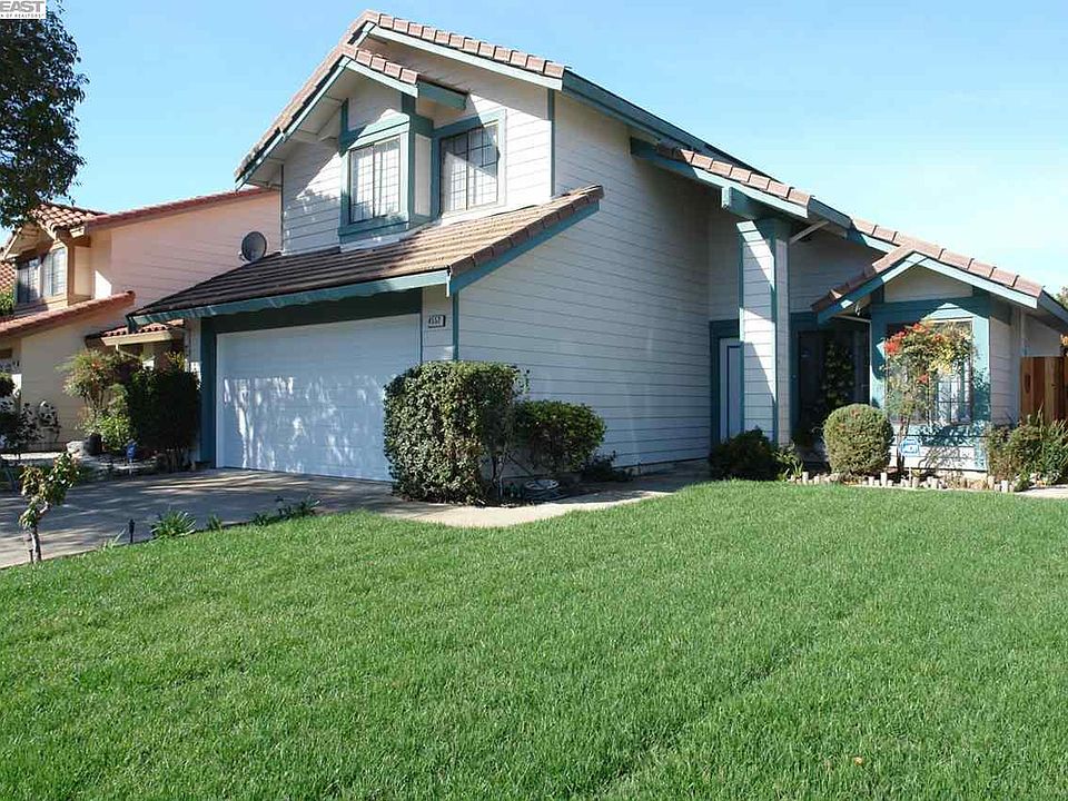1st image of 4557 Ojai Loop