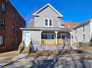 8 Thompson Ct, Enfield, CT 06082