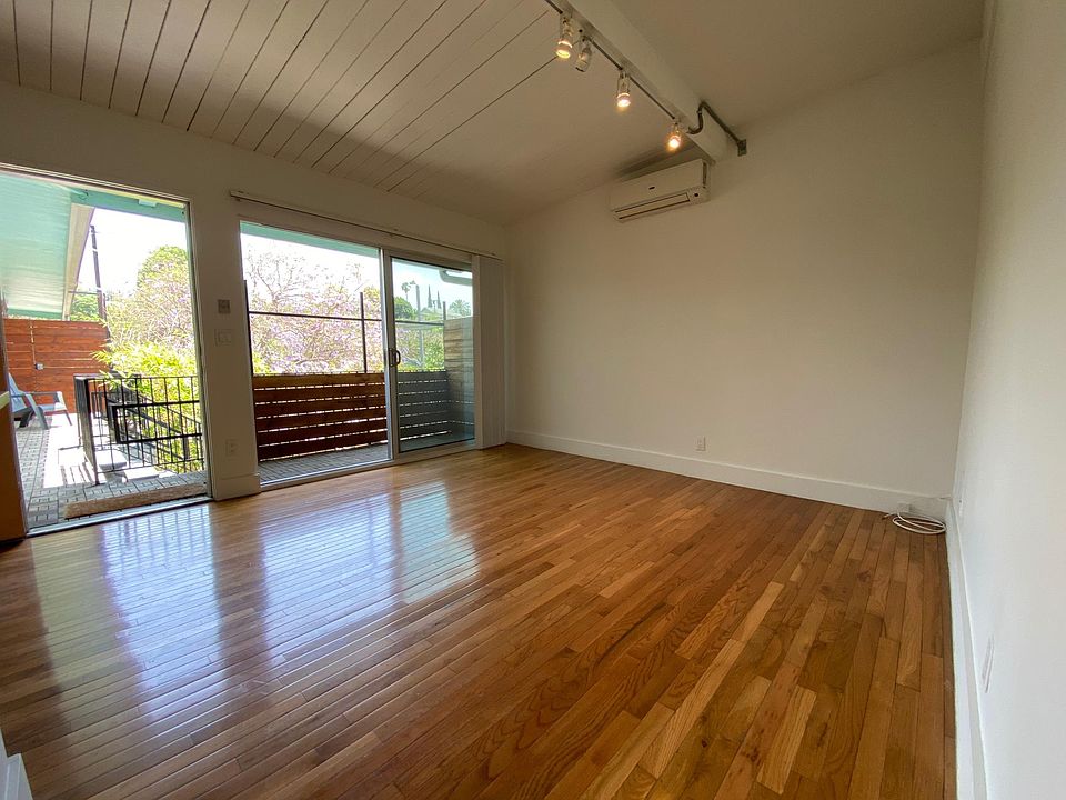 1st image of 653 Silver Lake Blvd