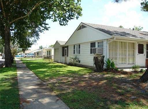 2nd image of 4301 Stephen Girard Ave
