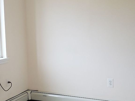 3rd image of 23-18 23rd Ave #3