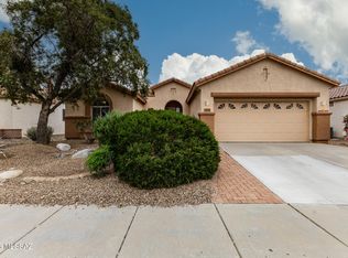 7679 W Summer Scene Dr, Tucson, AZ 85743