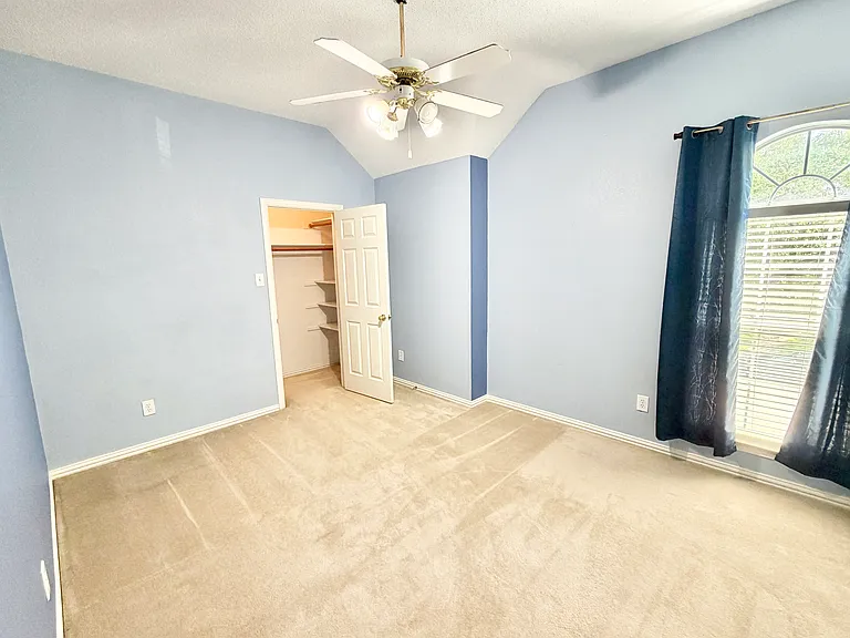 507 Gifford Dr — Photo 17