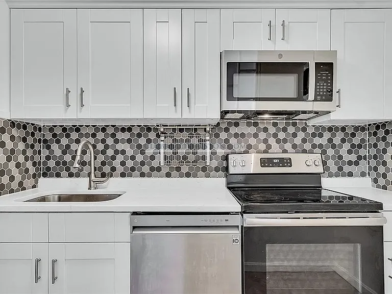 125 Trapelo Rd #12 — Photo 13