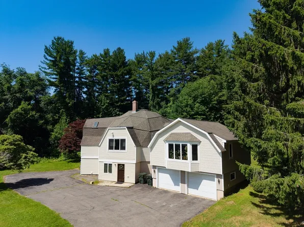 15 Maple Rd, Oxford, MA 01540