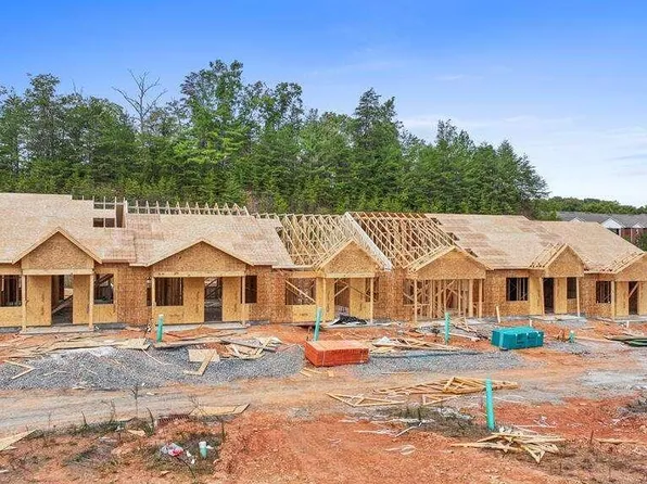 Chapel Dr Unit 43, Blue Ridge, GA 30513
