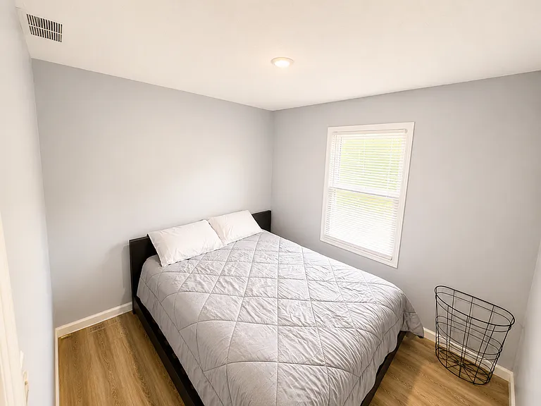 4210 Hillside Dr — Photo 16