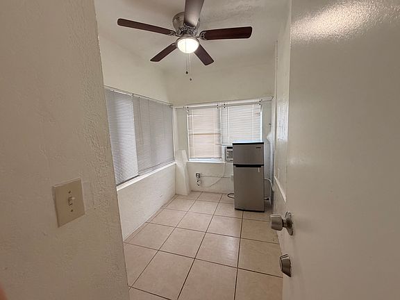 4th image of 1334 SW 4th St