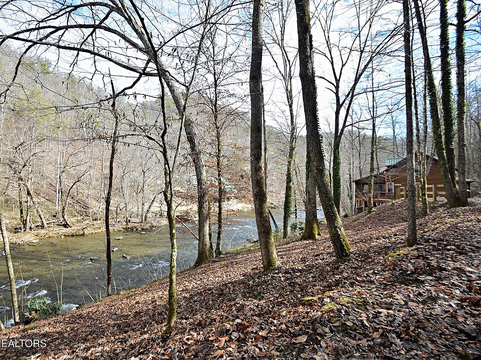 1st image of Twin Pines Way