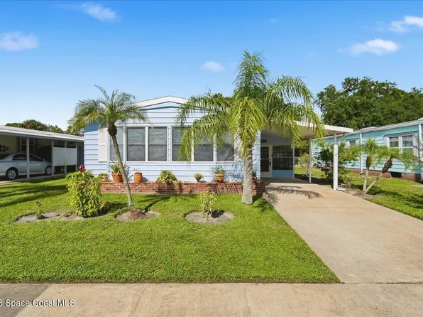 1884 Mango St NE, Palm Bay, FL 32905