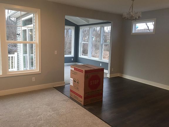 5th image of 8365 Autumn Acres Dr #1