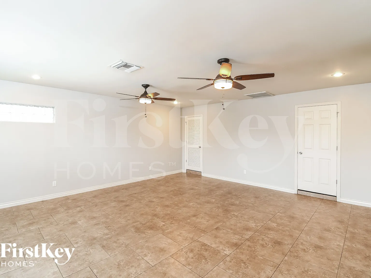 3 bed, 2.0 bath, 1848 sqft, $2,630 — Photo 3