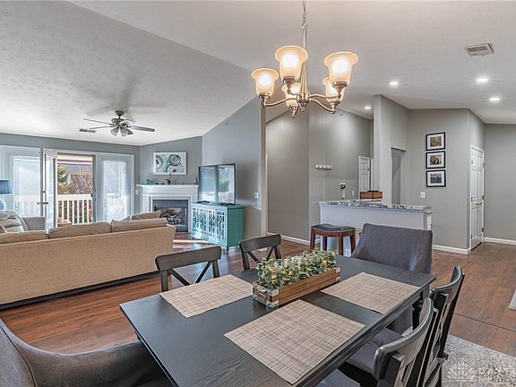 2nd image of 1756 Waterstone Blvd APT 206