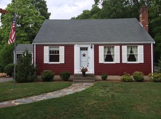 353 Hanover St, Hanover, MA 02339