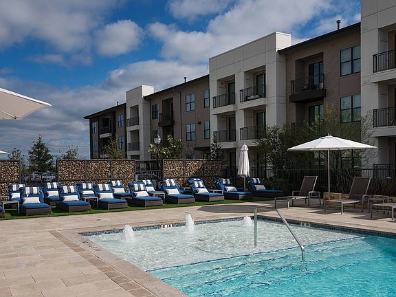 Soak up the sun on the tanning ledge