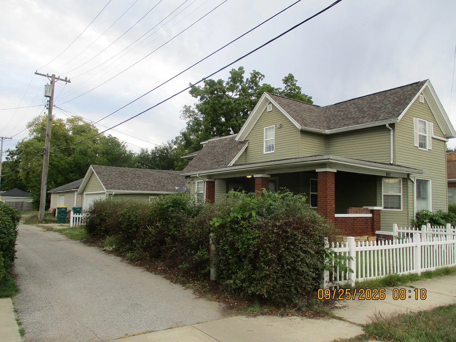 611 Liberty Drive - 1 — Photo 2