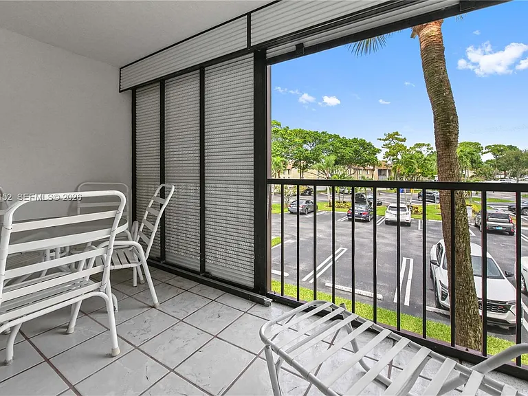 812 Sky Pine Way #C2 — Photo 23