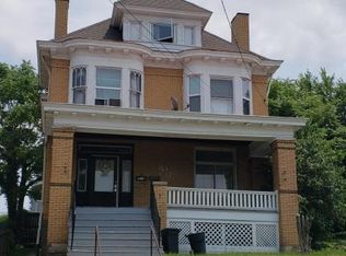 12 Carrick Ave, Pittsburgh, PA 15210