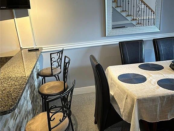 4th image of 799 Hammond Dr Unit 409