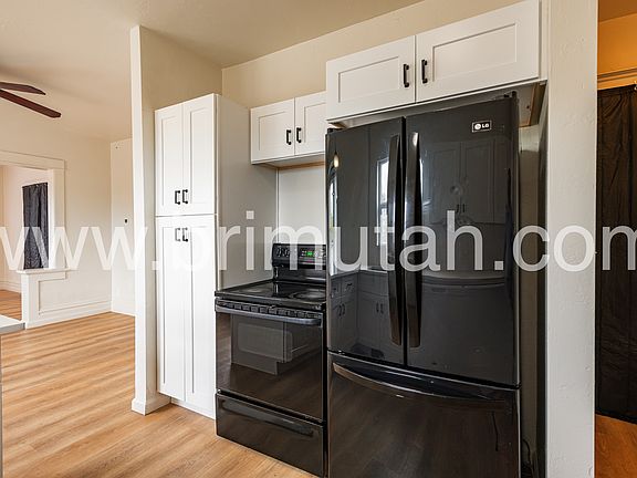 3rd image of 254 E 700 S #2