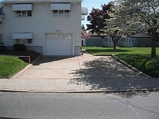 2nd image of 50 No 13 Ave