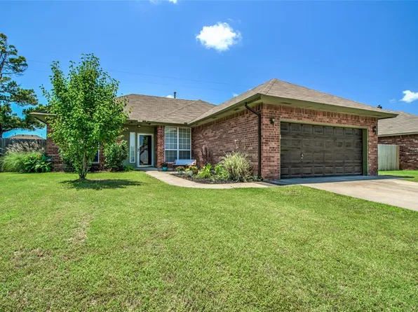 387 Harvest Hls, Harrah, OK 73045