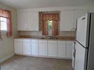 5 Burrall Ave, Geneva, NY 14456