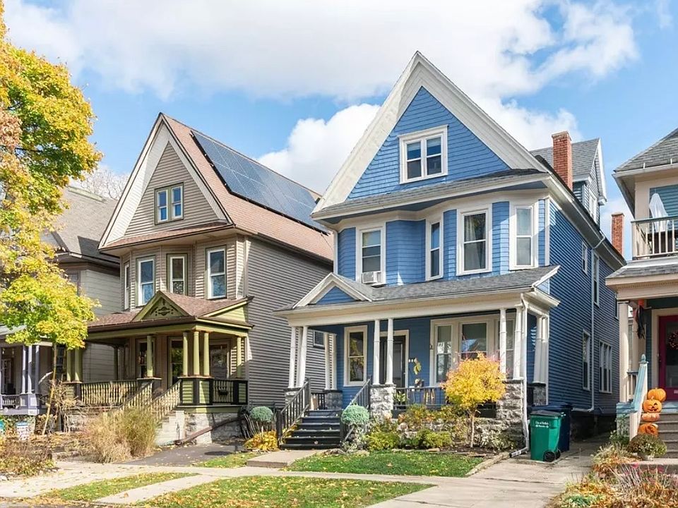 1st image of 259 Norwood Ave #3